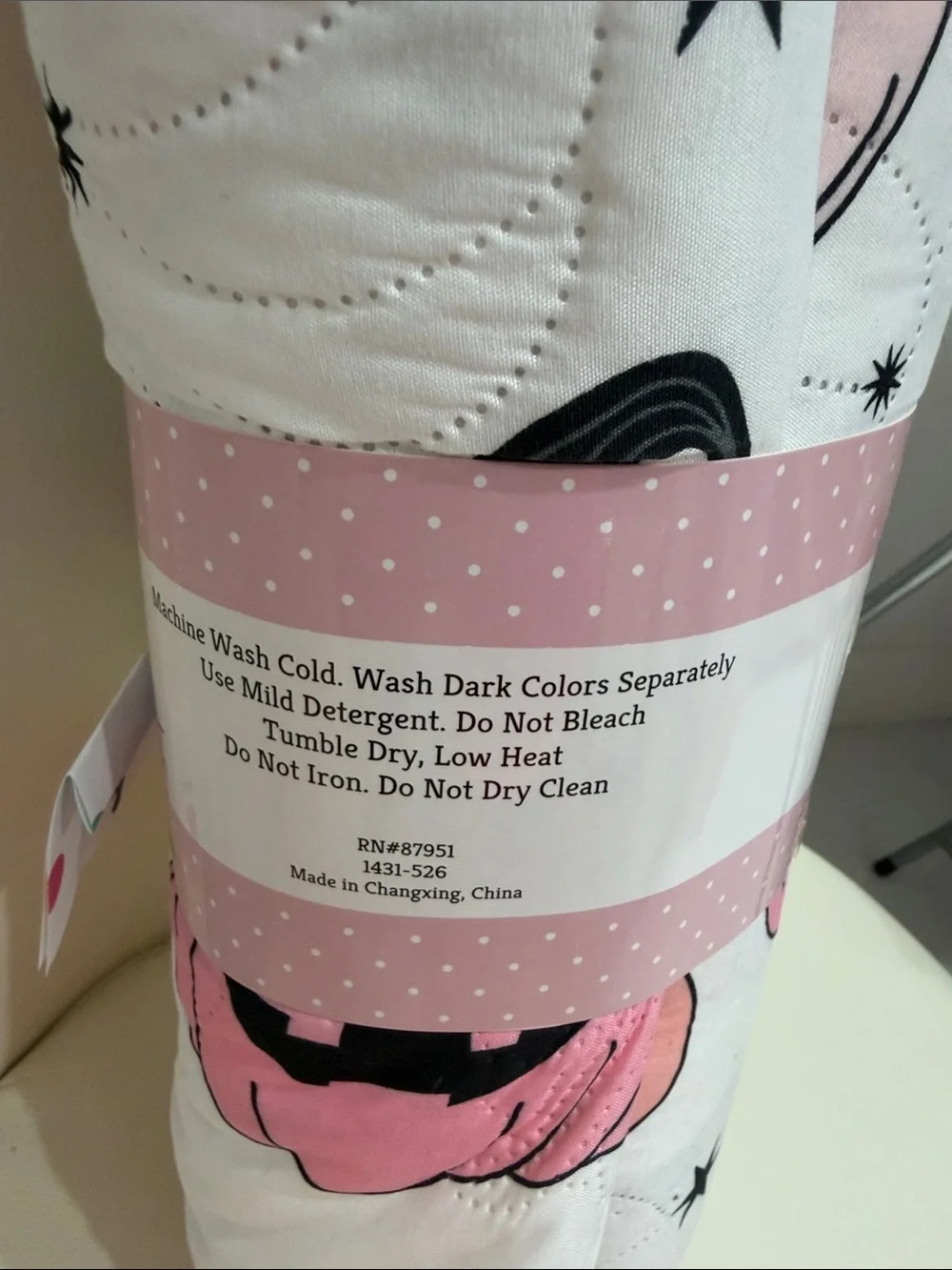 Halloween White/Pink /Black Pumpkin & Stars Print Full/Queen Quilt